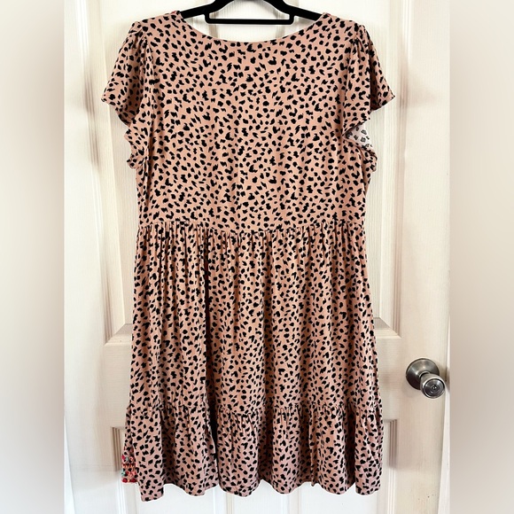 EUC Savanna Jane Animal Print Dress in Pink & Black Colorful Embroidery Medium - Picture 5 of 16